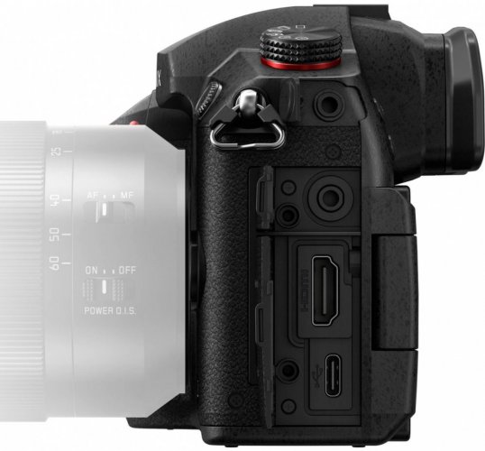 Panasonic Lumix DC-GH5S + Leica DG Vario 10-25mm f/1,7