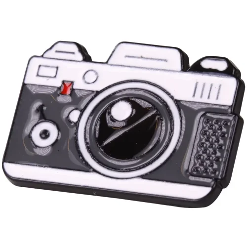 B.I.G. odznak fotoaparátu sivý/biely