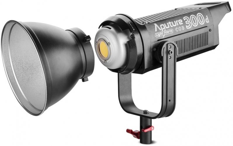 Aputure Light Storm LS C300d Kit - COB 5500K video svetlo CRI + 96