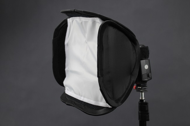Easy Softbox pro systémové blesky