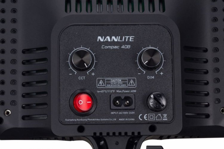 Nanlite Compac 40B LED světlo (Bi-Color)