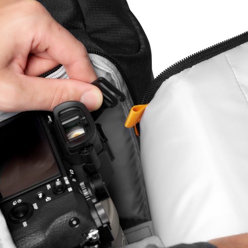 Lowepro Fastpack 250 AW III černý