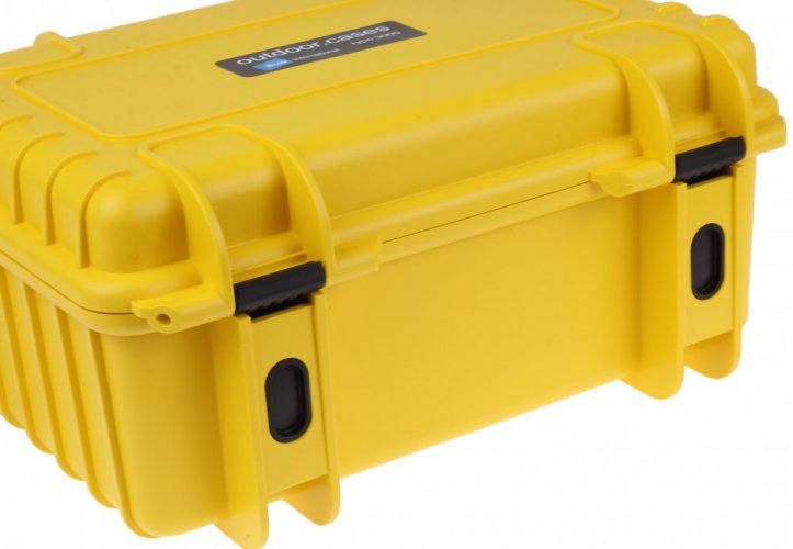 B&W Outdoor Case 3000, kufr s pěnou žlutý