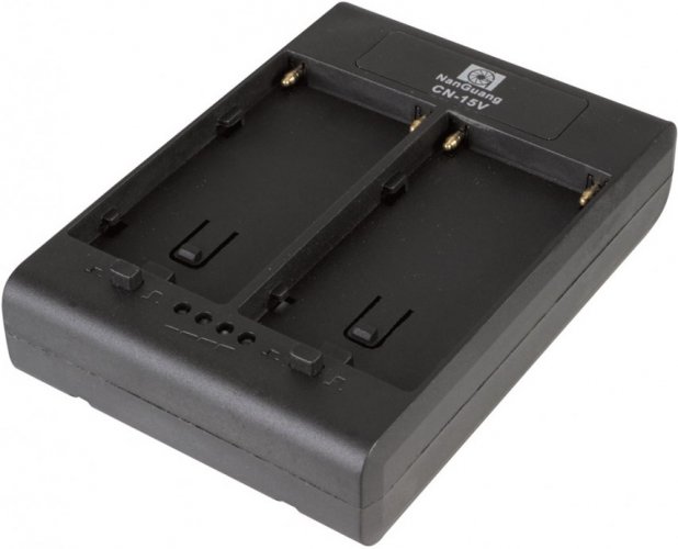 Helios battery adapter for CN-600SA