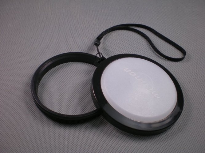 Krytka objektivu pro vyvážení bílé průměr 62 mm (VB62)