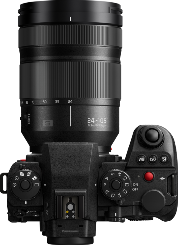 Panasonic Lumix S1RII Body + 24-105mm F/4