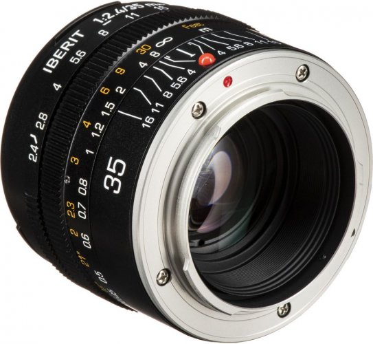Kipon Iberit 35mm f/2,4 pre Fuji X