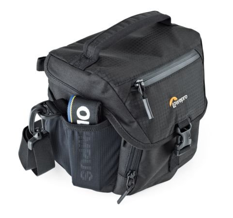 Lowepro Nova 140 AW II černá