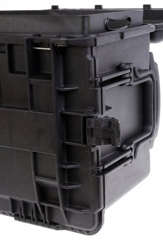 Peli™ Case 0450 kufr bez pěny, se zásuvkami, černý