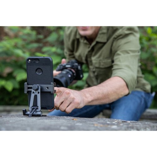 Benro ArcaSmart Kickstand Smartphone Clamp | For 2.3 to 3.5 inch Wide Smartphones | Arca-Swiss Style Mounting Plate | Landscape or Portrait Modes