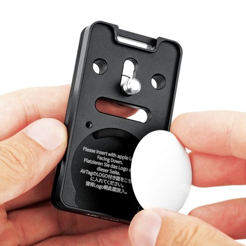 JJC CP-AT1 AirTag Rychloupínací destička