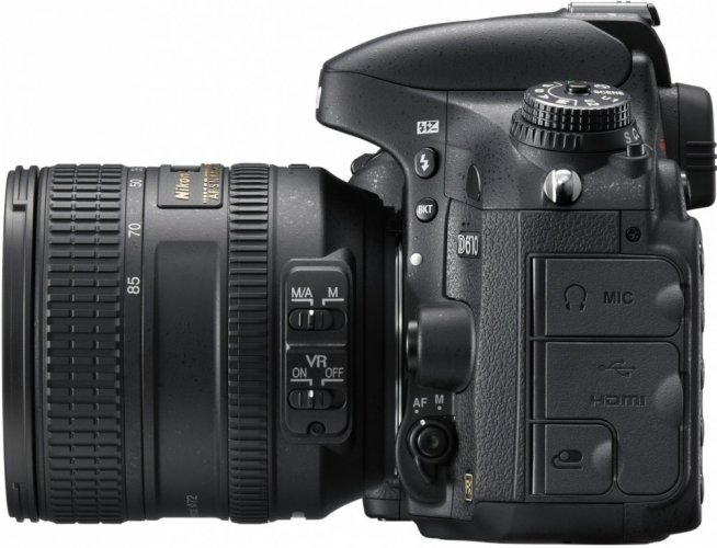 Nikon D610 + 24-85/3,5-4,5 VR