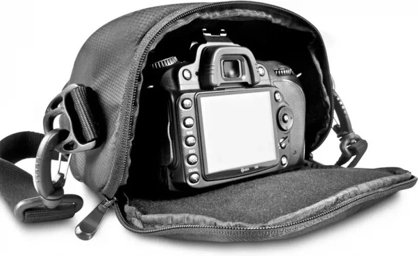 Mantona puzdro na fotoaparát Battle Bag