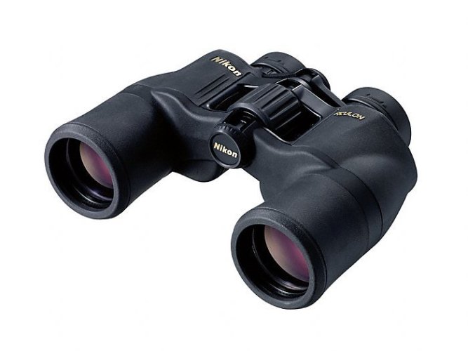 Dalekohled Nikon CF Aculon A211 8x42