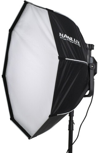 Nanlux Octagon softbox s mriežkou pre panel Dyno 650C LED