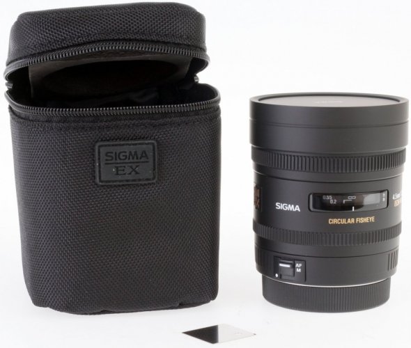 Sigma 4,5mm f/2,8 EX DC Fisheye pro Nikon F