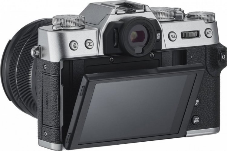 Fujifilm X-T30 + XF18-55 mm strieborný