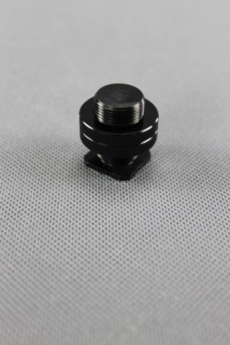 Šroub do sáněk blesku s 5/8″ závitem