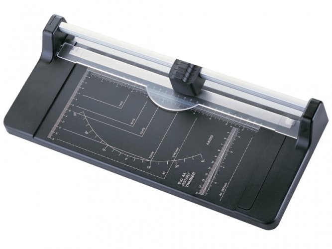 Argo AR322 Rollenschneider, A4, 7 Blatt