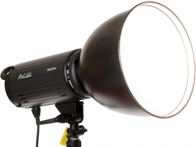 forDSLR reflektor 25,5cm s voštinou pre systém Bowens