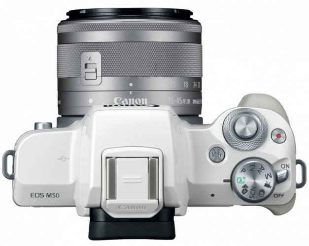 Canon EOS M50 biely + 15-45
