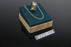 Plastové cenovky červené, průhledné 13x znak 6x9mm 20x řada €,$,¥ (ESS-P)