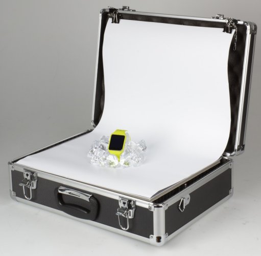 Helios Ready-to-go LED studio in a suitcase