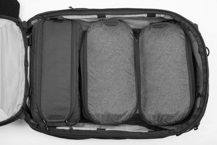 Peak Design Travel Backpack 45L - čierny