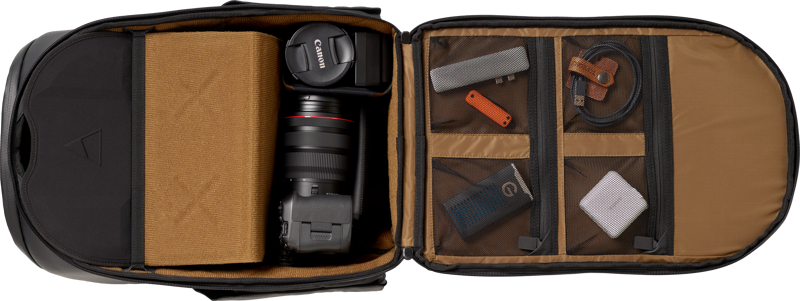 Gomatic Peter McKinnon Everyday Daypack - s extra prepážkou