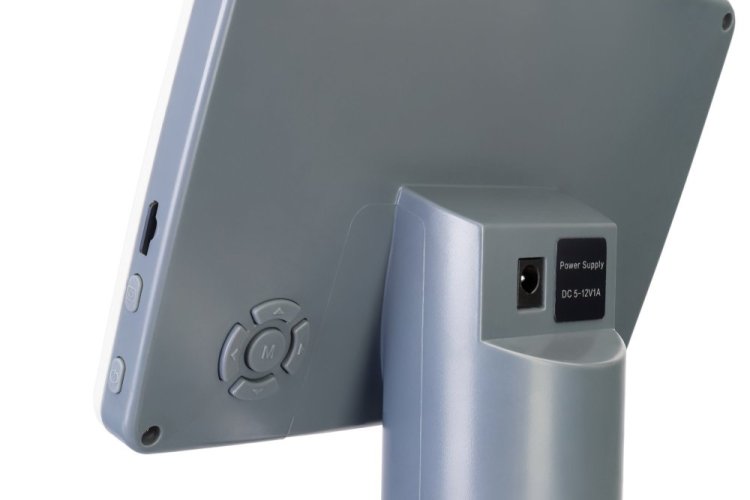 Mikroskop Levenhuk D95L LCD 40x-2000x. 7" obrazovka