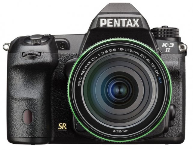 Pentax K-3 II + DA 16-85
