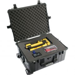 Peli™ Case 1610 Suitcase with Foam (Black)