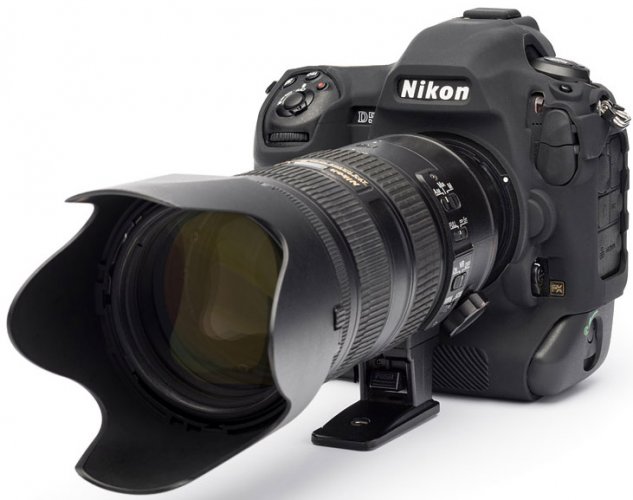 easyCover Nikon D5 černé