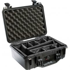 Peli™ Case 1450 Koffer mit verstellbaren Klettverschlussfächern (Schwarz)
