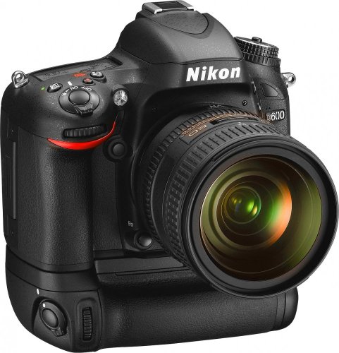 Nikon MB-D14 bateriový grip