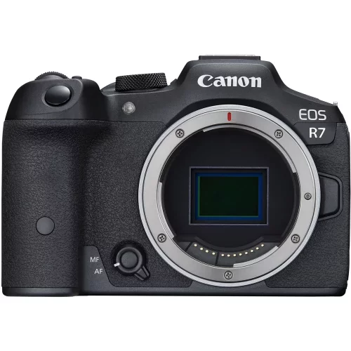 Canon EOS R7 mit RF-S 18-150mm