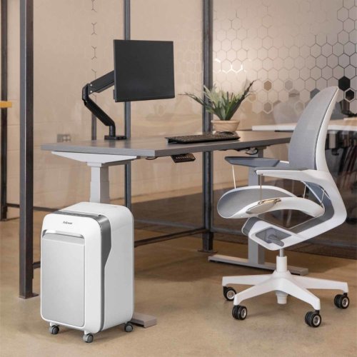 Aktenvernichter Fellowes LX 211 P-5, Querschnitt 2x12mm, 15 Blatt, 23l, Kreditkarte, weiß Aktenvernichter Fellowes LX 211 P-5, Querschnitt 2x12mm, 15 Blatt, 23l, Kreditkarte, weiß