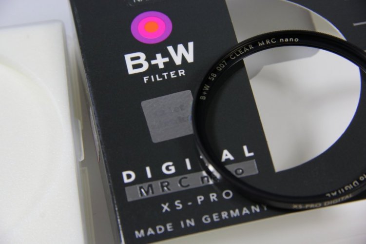 B+W 007 MRC Nano Clear XS-Pro Digital filtr 82mm