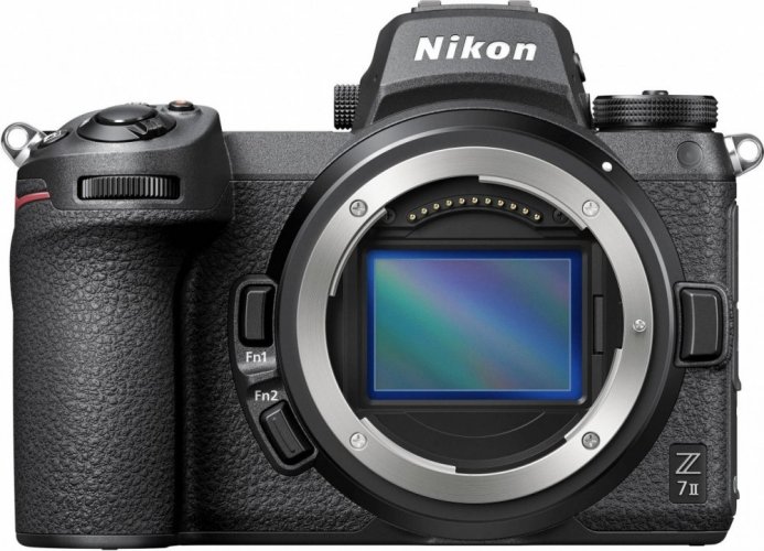 Nikon Z7II + FTZ adaptér