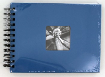 FINE ART 24x17 cm, foto 10x15 cm/50 ks, 50 stran, černé listy, azurové