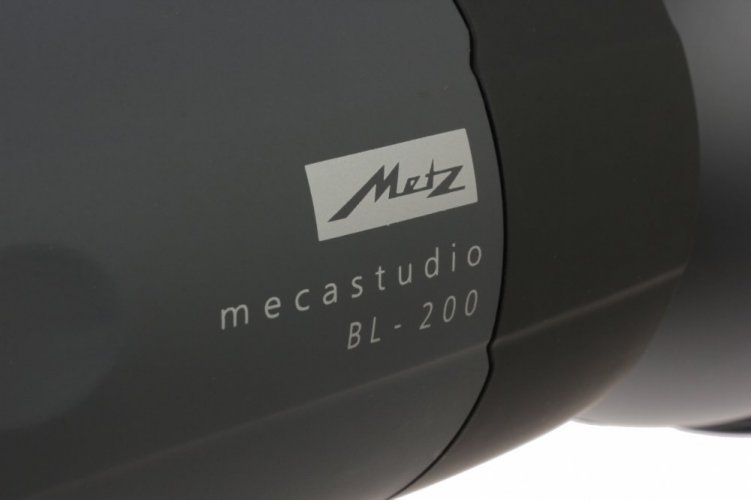 Metz Mecastudio BL-200