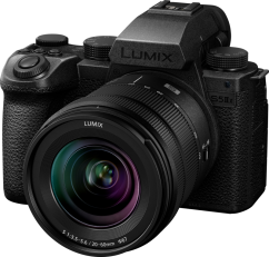 Panasonic Lumix S5M2X 20-60mm kit