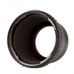 B.I.G. adaptér objektivu Hasselblad V na Canon RF tělo