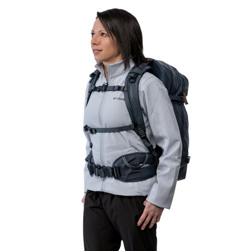 Shimoda Women's Simple Petite Backpack Straps | für zierliche Frauen | Schwarz