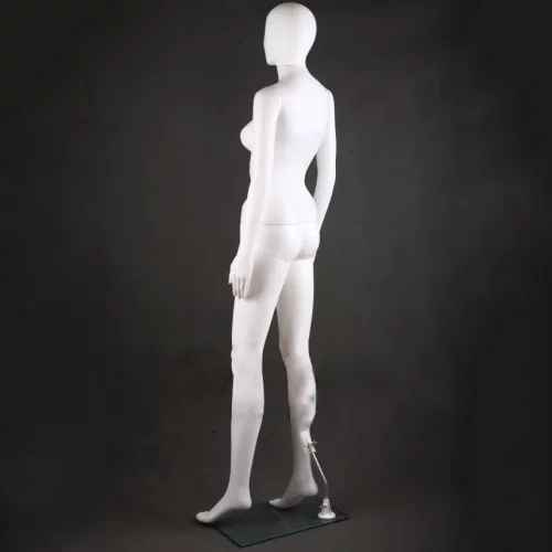 Dámska abstraktná biela lesklá figurína výška 175cm, póza 2