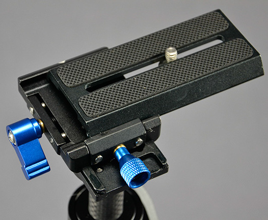 Stabilizátor pro fotoaparáty StadyCam S-40