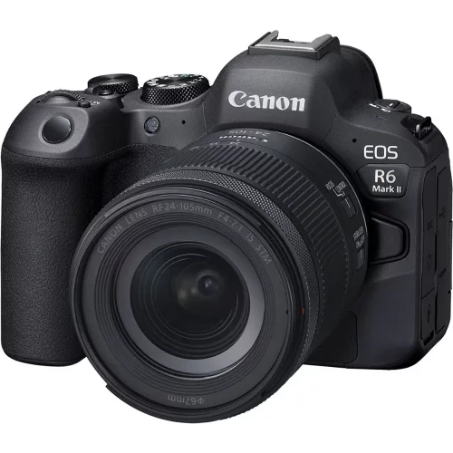Canon EOS R6 Mark II with RF 24-105/4-7,1 IS STM Lens