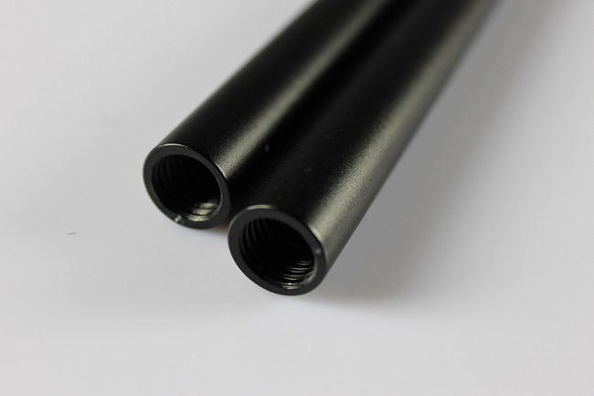 Hliníkové tyče se závity pro videorigy - 15x200mm